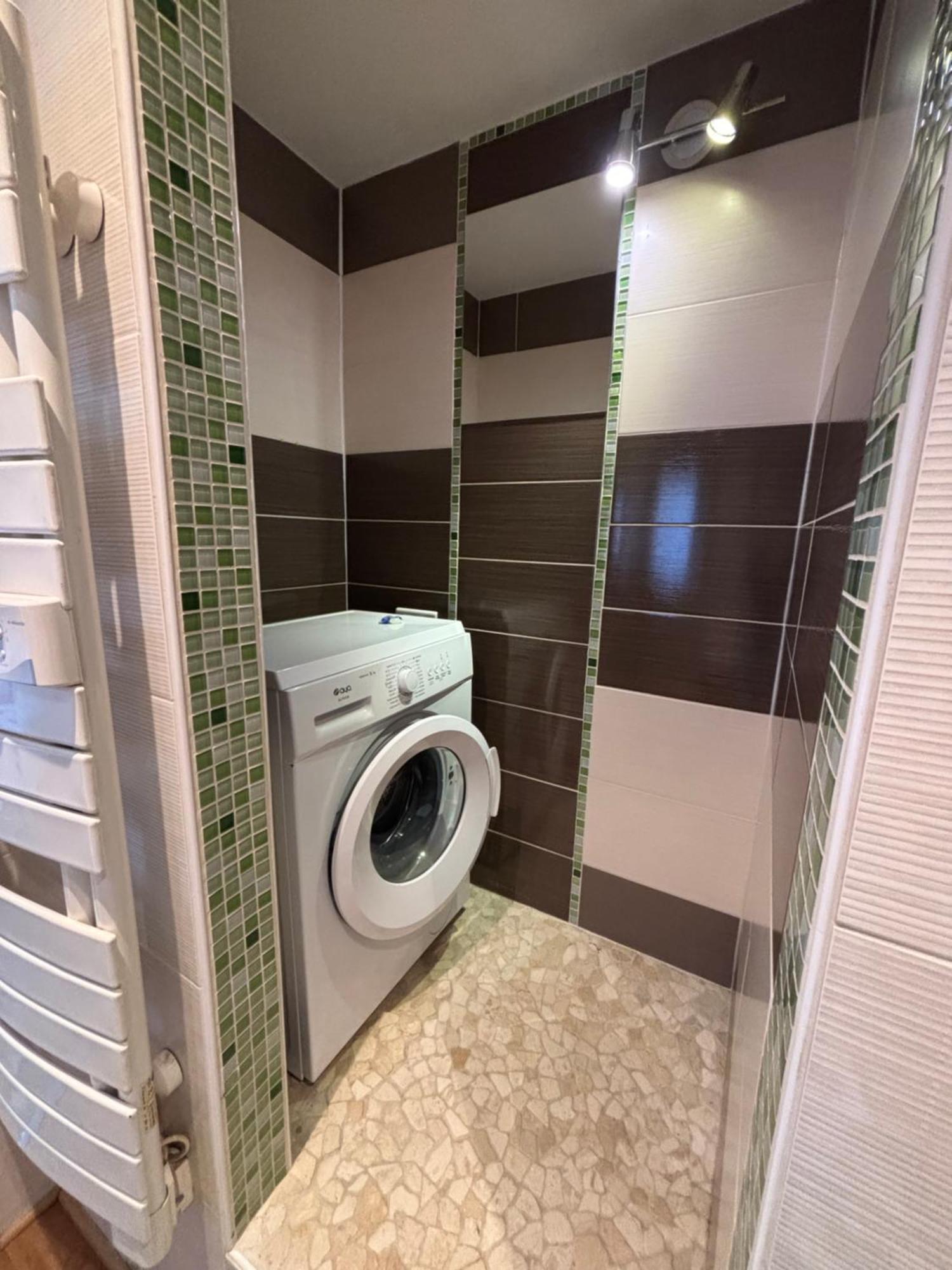Le Cocon Du Bord De L'Ill Apartment Илаузорн Екстериор снимка